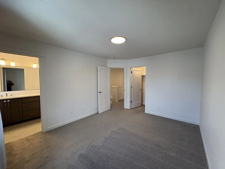 6157 Blue River Dr SE — Photo 14