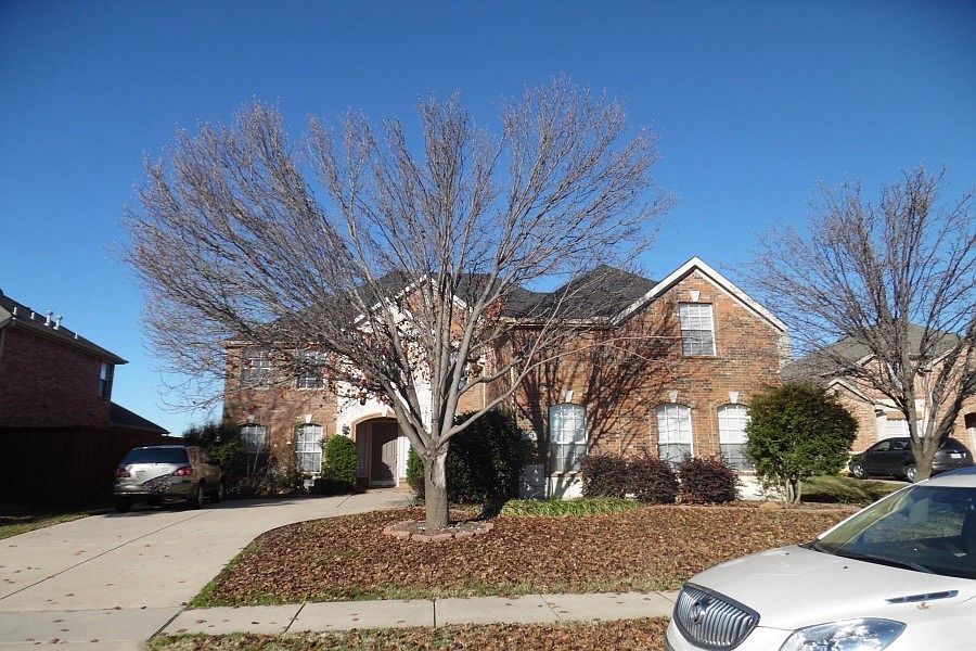 1st image of 1611 Wood Creek Ln
