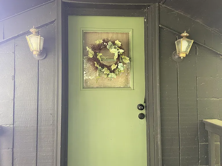 207 E Morrison St #2 — Photo 7
