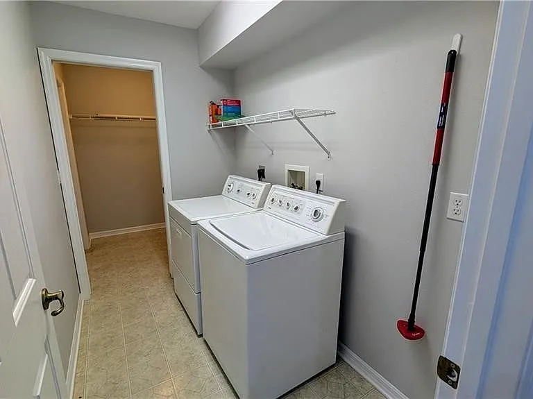 4565 N Allamandra Dr — Photo 10