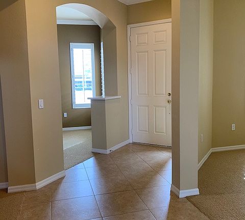 3rd image of 2539 Laurel Glen Dr