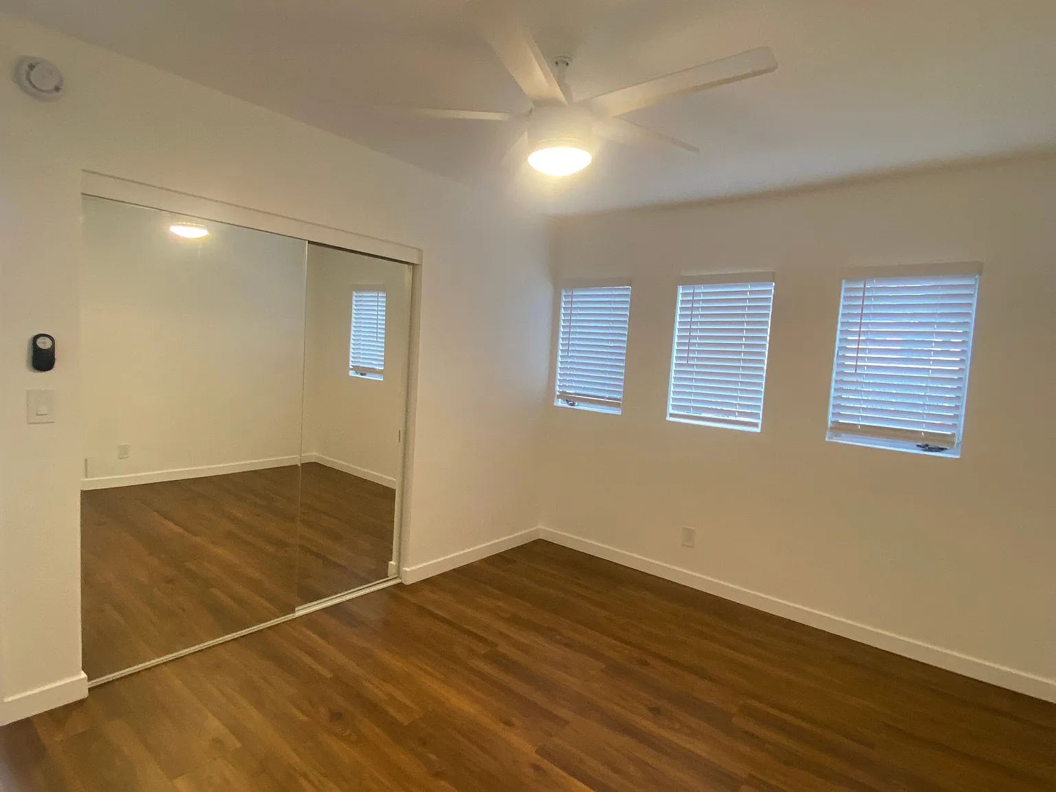 2 bed, 900 sqft, $2,195 — Photo 3