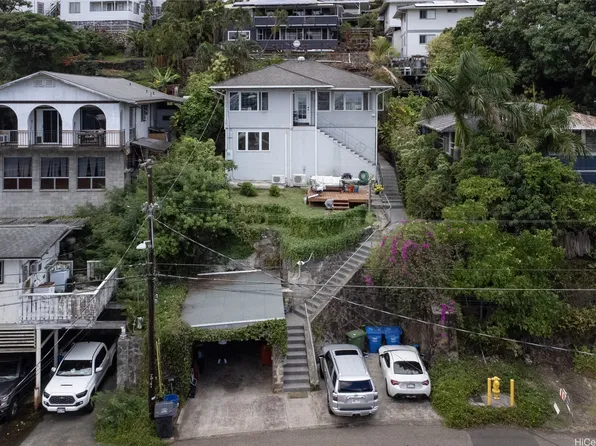 2158 Makanani Dr, Honolulu, HI 96817