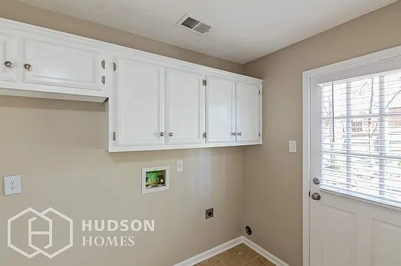 364 Locust Grove Dr — Photo 9