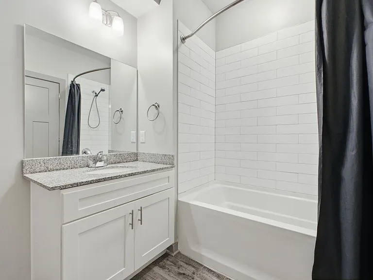 782 Riverfront Pkwy #102 — Photo 10