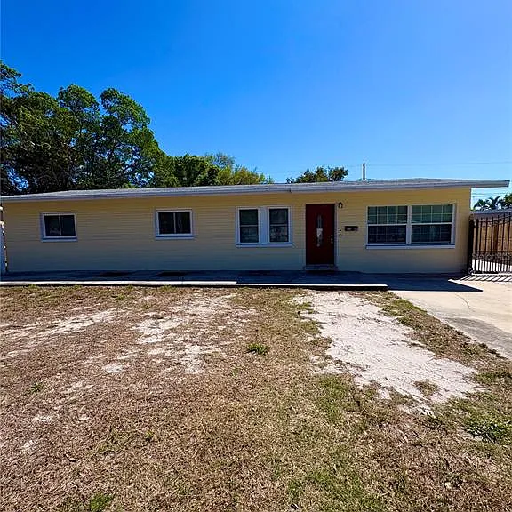 218 Lewis Blvd SE — Photo 13