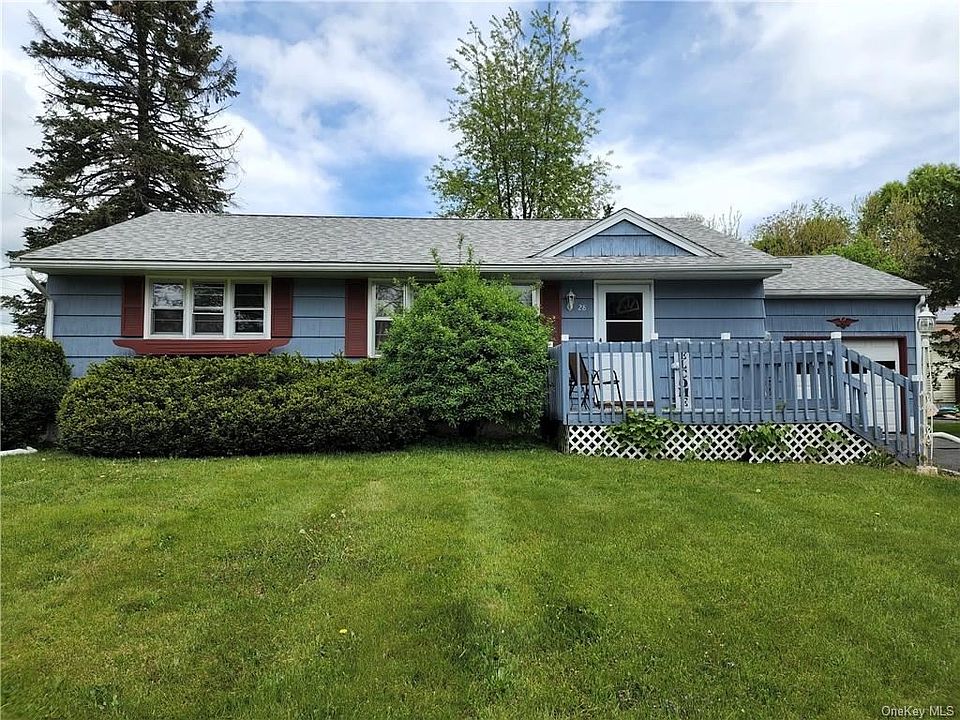 1st image of 28 Flemming Dr