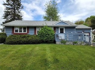 28 Flemming Dr, Newburgh, NY 12550