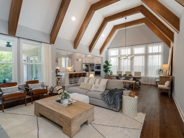 3219 Bradfield Dr, Nolensville, TN 37135