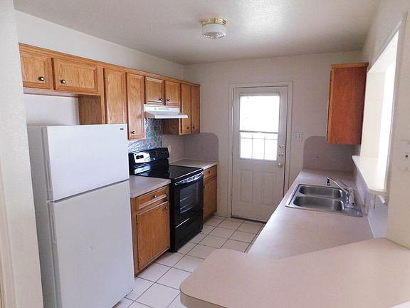 4th image of 4603 Wade Dr