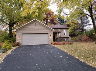 4584 Lake Park Dr, Eagan, MN 55122