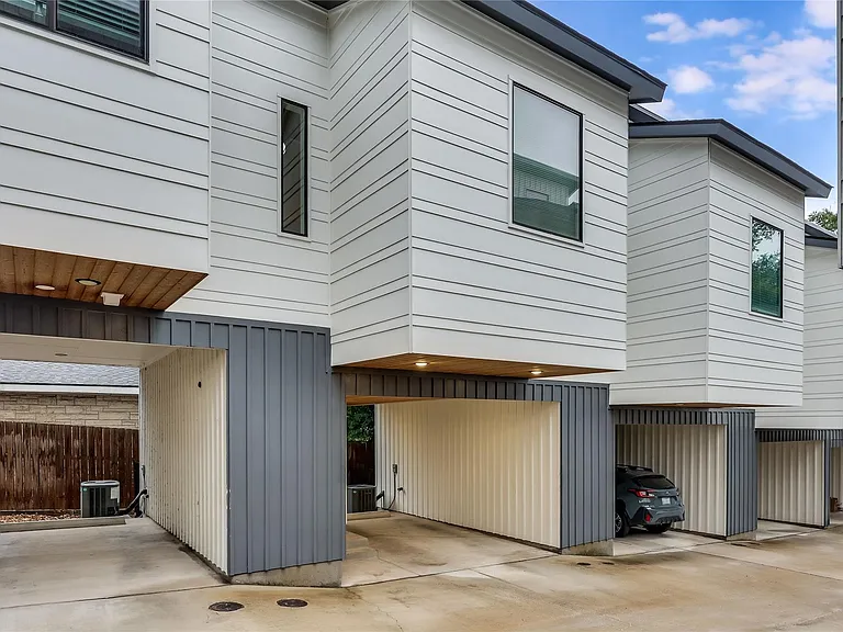 913 Duncan Ln #203 — Photo 32