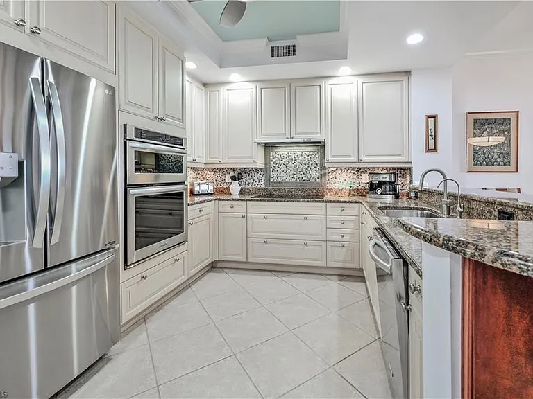 23850 Via Italia Cir #404 — Photo 6