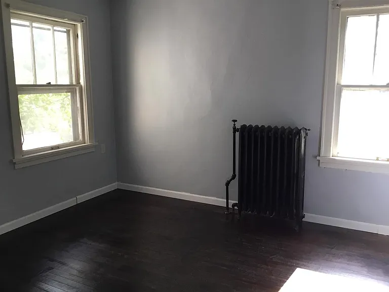 930 Emerald St #2B — Photo 22