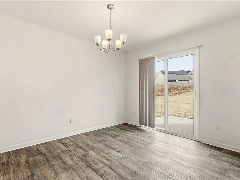 849 Bitting Hall Dr — Photo 7