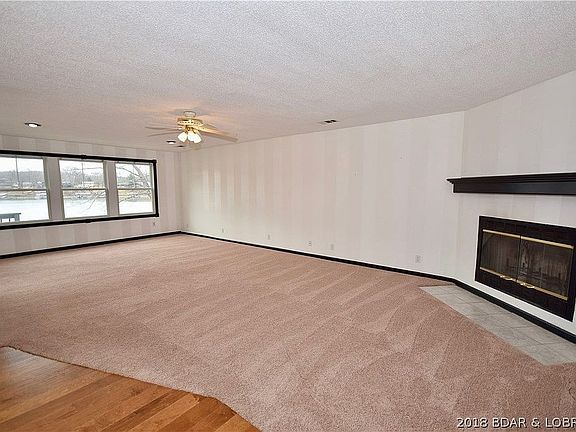 4th image of 2177 Spring Cove Rd