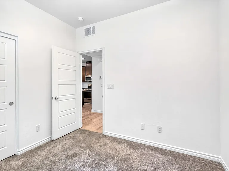 25 Barbara Ln #60 — Photo 11