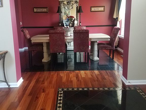 4th image of 1009 Timber Lake Dr