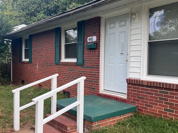 445 W 26th St, Winston Salem, NC 27105