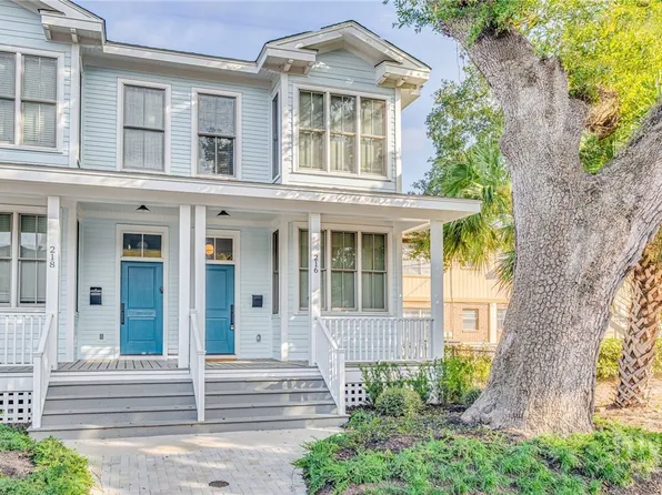 216-218 W 43rd Street, Savannah, GA 31401