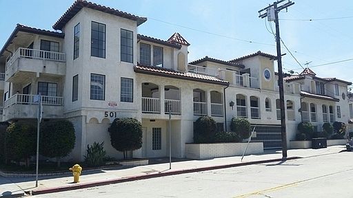 1st image of 501 W 14th St APT 30