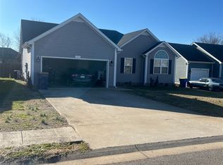 317 Cedar Run St, Bowling Green, KY 42101
