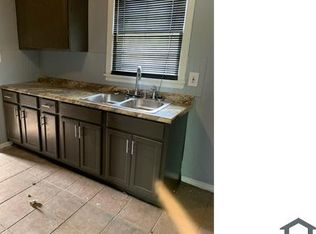 627 E Young Pl, Tulsa, OK 74106