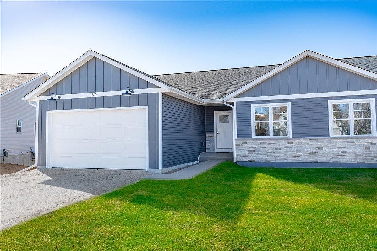 1678 Squirrel Way, New Richmond, WI 54017 MLS 6496431 Zillow