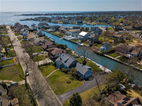 29 Braham Avenue, Amityville, NY 11701