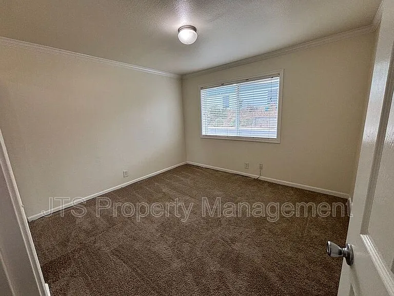 2515 Merrychase Dr #S — Photo 13