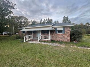 1210 Narrow Paved Rd, Lynchburg, SC 29080