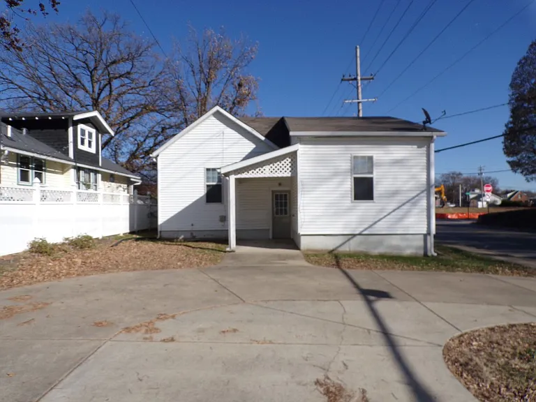 247 S Kansas St — Photo 39