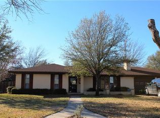 1053 Cherry Ln, Muenster, TX 76252