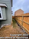2031 Silver Oaks — Photo 36