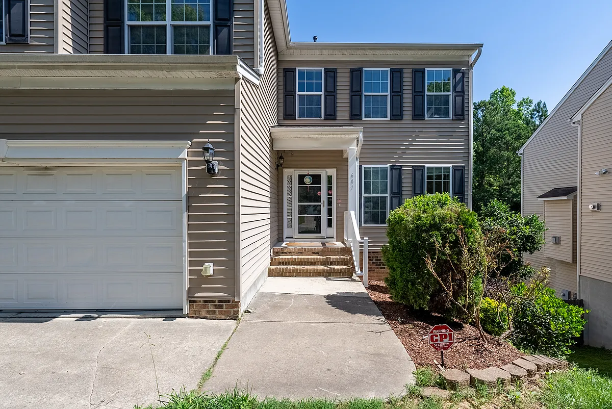 Building Photo - 607 Turmeric Ln