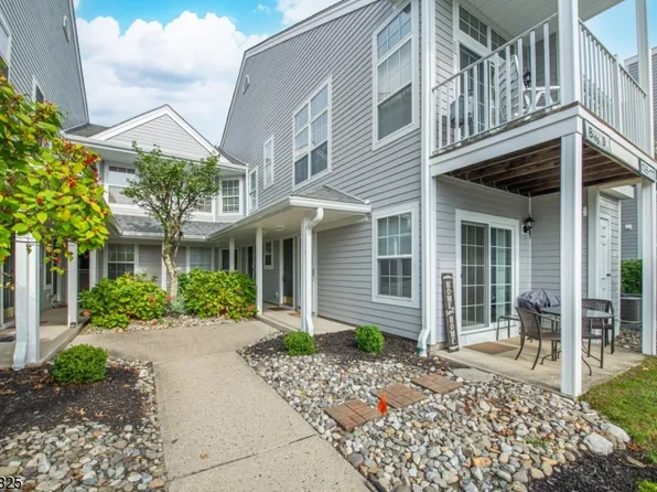 1107 Devon Ct, Mahwah Twp., NJ 07430