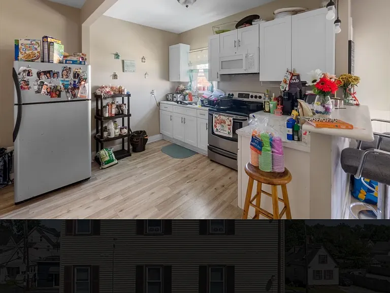 566 Bay St — Photo 3