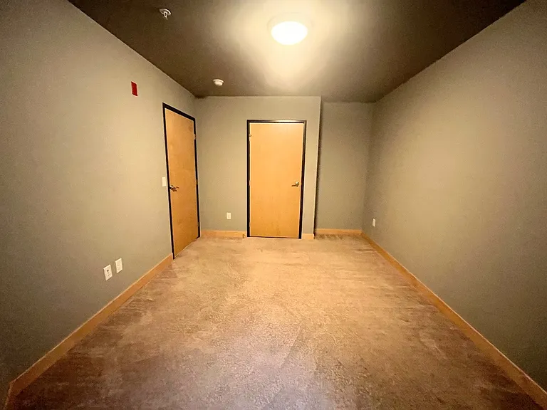 222 State St — Photo 12