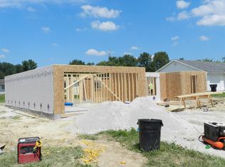 190 Michael St, Versailles, IN 47042