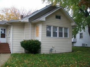 816 S 17th Ave, Maywood, IL