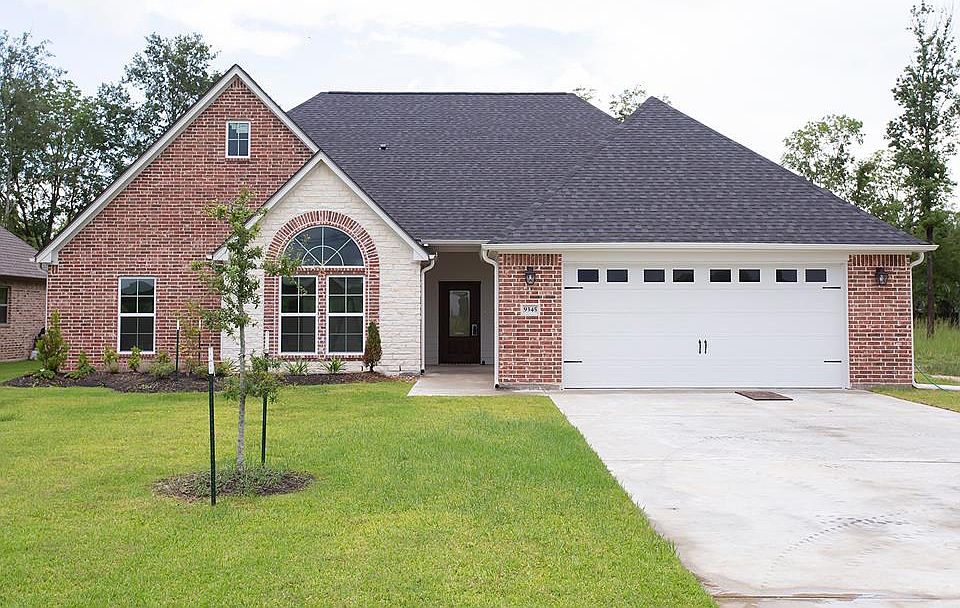 1st image of 9345 Phelan Blvd