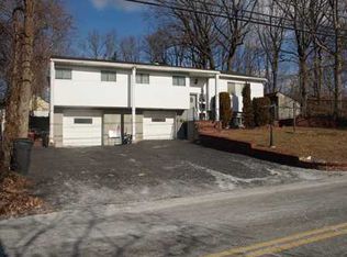 216 Marlboro Rd, Old Bridge, NJ 08857