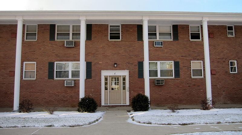1st image of 47-2B Hinchman Ave