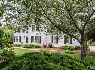 402 Parkridge Dr, Clayton, NC 27527