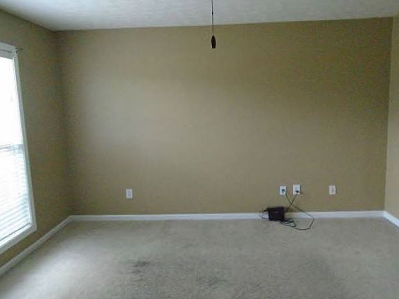 5th image of 2102 Winding Oak Dr