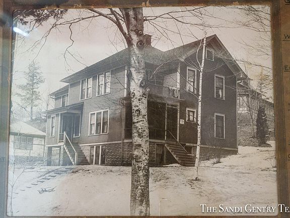 3rd image of 825 Lake Ave