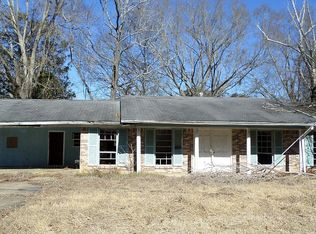 934 Palm St, Jackson, MS 39212