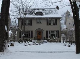 2816 Corydon Rd, Cleveland Heights, OH 44118