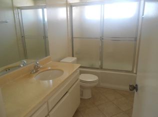 928 W 9th St APT 5, San Pedro, CA 90731