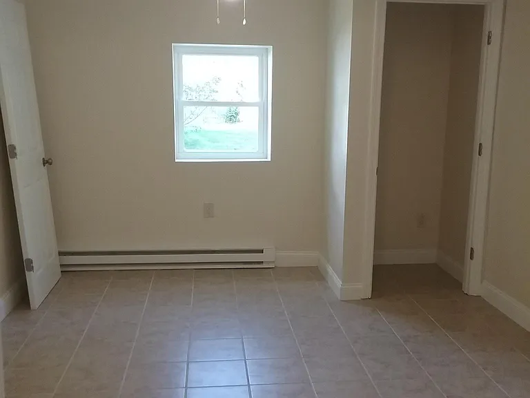 218 Main St — Photo 6